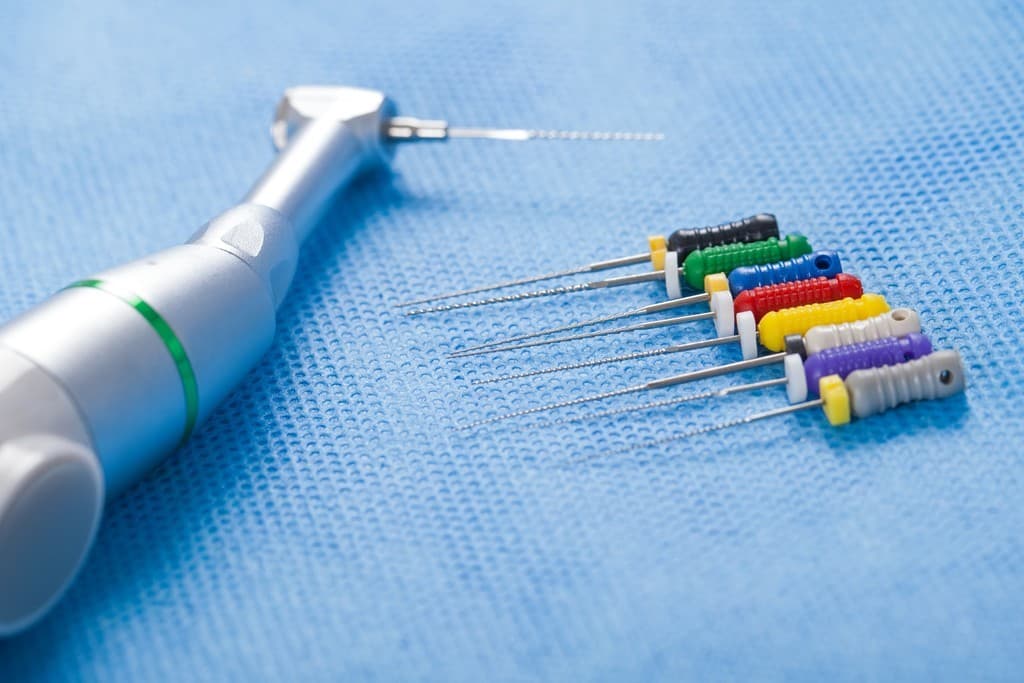 Endodoncia multirradicular en Lugo