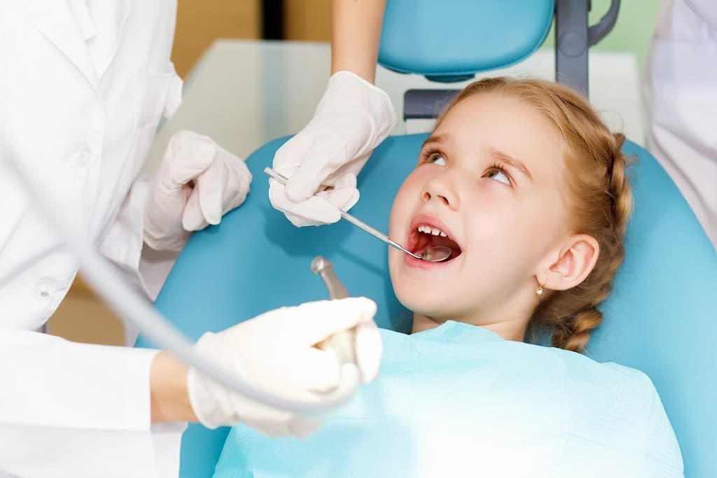 Clínica dental infantil en Lugo